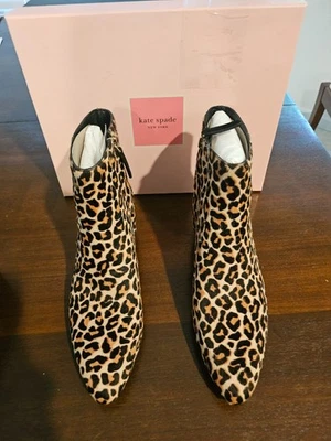 Kate Spade NY Sydney Preciosos Leopardo Cremallera Cuero Piel Botines Nuevos en Caja 9.5 Foto 1 de 4