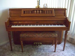 kimball consolette piano 578568 kimball consolette piano 578568