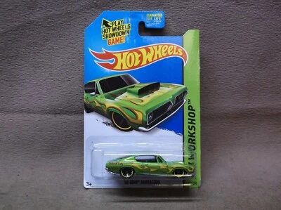 Hot Wheels 2015 #213 verde 1968 Plymouth 68 Hemi Barracuda Cuda Fastback Flames Foto 1 de 3