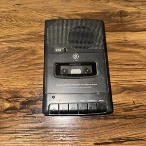 Reproductor de casete grabadora portátil GE General Electric 3-5027 - Imagen 1 de 6