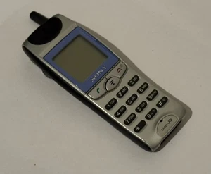 Sony CMD J5 - Silber Handy - Bild 1 von 4