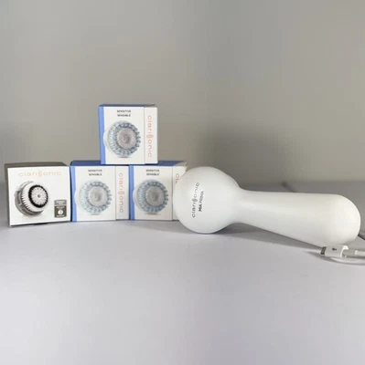 LOTE de Cepillos Faciales Clarisonic Mia Prima con 4 NUEVOS Cabezales Sensibles Normales y Cargador  Foto 1 de 4