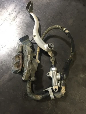 Pinza de freno trasera cilindro maestro Yamaha YFZ450R DOBLE PISTÓN OEM 2013-2023 #1 Foto 1 de 4