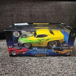 Muscle Machines 1/18 Scale '69 Chevrolet Camaro Yellow W/ Green Flames NIB - Picture 1 of 18