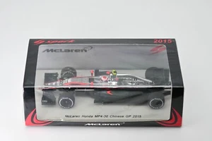 Spark McLaren-Honda MP4-30 #22 Jenson Button Chinese GP 2015 OVP S4614 sealed - Bild 1 von 4