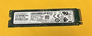 Samsung PM981 256GB, M.2 PCIe NVME Solid State Drive - MZVLB256HBHQ000L7 - Afbeelding 1 van 1