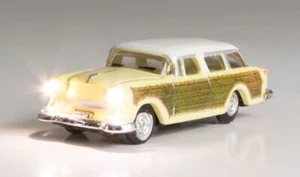 Station Wagon with light N gauge Woodland scenics JP5619 - Picture 1 of 1