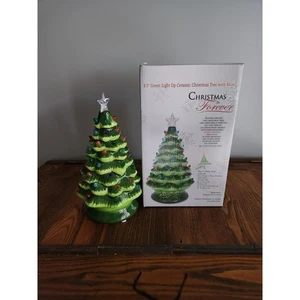 Árbol de Navidad Christmas Is Forever Cerámica Verde Iluminado (7,5 pulgadas/Multicolor) - Imagen 1 de 5
