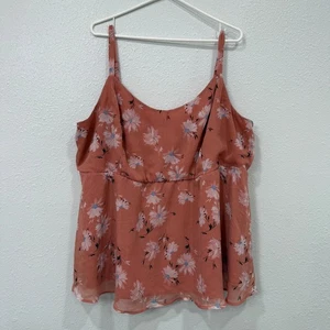 Top Cami Torrid Floreale Smocked Rosa Corallo Donna Taglie Forti 4 - 4X - Foto 1 di 7