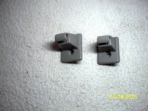 1992-1999 Chevy Suburban/Tahoe GMC Yukon Sun Visor Clips 92 - 99 15952928 Gray - Picture 1 of 2