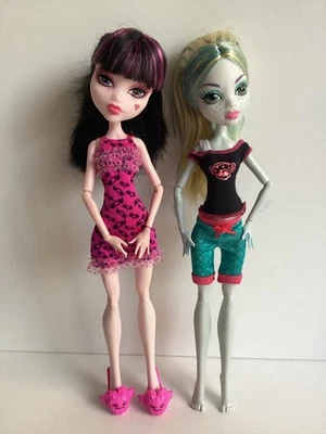 G1 Mattel Monster High DEAD TIRED Second Wave Draculaura & Lagoona Blue Dolls - Image 1 of 4