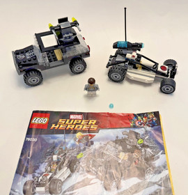LEGO Marvel: Avengers Hydra Showdown (76030) READ