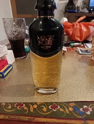 Parfum Magie Noire Lancôme  - Photo 1/4