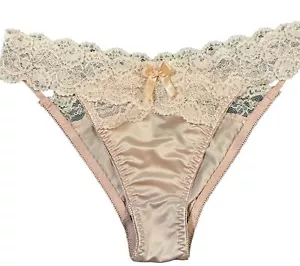 PLAY LADY LOW-RISE LACE & SATIN BIKINI PANTY - L -NWT - Picture 1 of 5