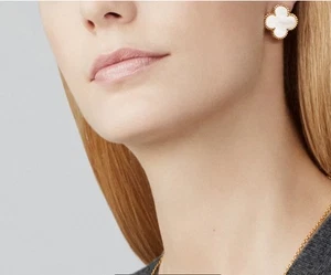 Van Cleef & Arpels Sweet Alhambra 18k Yellow Gold Mother Of Pearl Earrings - Picture 1 of 9