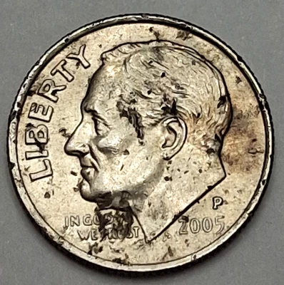 Moneda de diez centavos P Roosevelt 2005 error (ver fotos) Foto 1 de 4