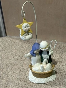 Snowbabies “A Star Shone Down Where He Lay” Department 56 - Pre-owned - Picture 1 of 9