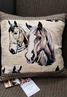 Hines of Oxford EQUESTRIAN III Horse Tapestry Velvet Plaid Pillow NEW #231873 - Image 1 of 4