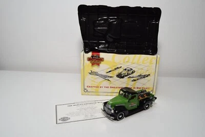 B16 1:43 MATCHBOX IERI YYM96652 1941 CHEVY PICKUP HARLEY DAVIDSON WLA MIB - Immagine 1 di 4