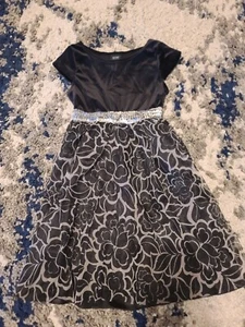 Vestido de vacaciones para niñas Holiday Editions talla M 7/8 - Imagen 1 de 3