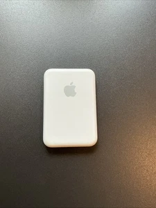 Apple Original MagSafe Akku / Powerbank - Weiß - Zdjęcie 1 z 4