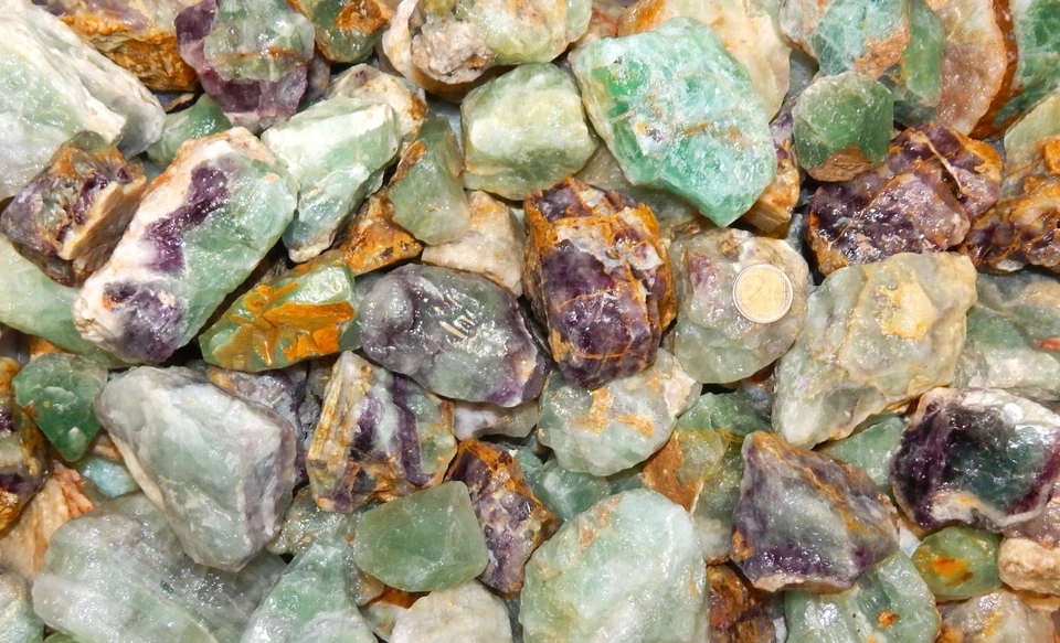 1 Kg Fluorit Rohsteine, schöne Handstücke aus Angola, absolut naturbelassen - Bild 1 von 1