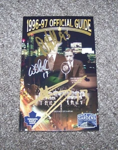 Signed 1996 - 1997 Maple Leafs Signed Media Guide Gilmour Sundin Clark T10 - Picture 1 of 1