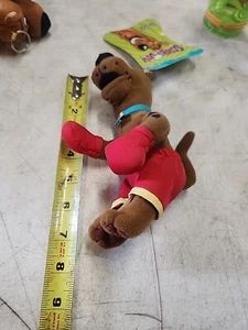 Peluche Scooby Doo Cartoon Network Boxe Scooby con etichetta 8 pollici leggi - Foto 1 di 4