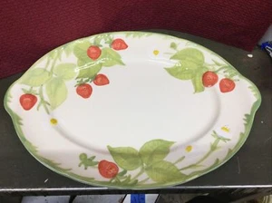 Franciscan Strawberry Fair 14 1/2" Oval Platter (USA) - Picture 1 of 3