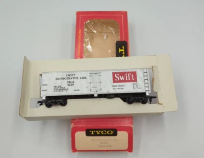Tyco HO Gauge 329A Swift Refrigerator Line VTG 40' Billboard Reefer Car - Image 1 of 4