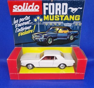 Ford Mustang, Solido n. 147 originale 1966, bianco avorio, con scatola - Foto 1 di 9