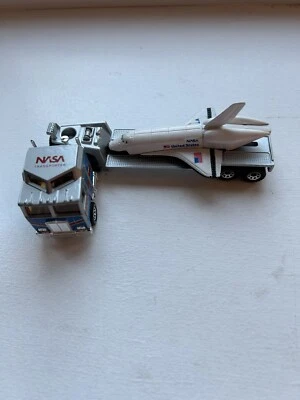 Matchbox Lesney 1981 NASA Kenworth Tractor w/Low Bed Trailer & Space Shuttle VTG - Image 1 of 4