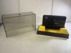 Fotocamera a disco Kodak 6000 vintage con vetrina originale da negozio made in USA rara - Foto 1 di 16