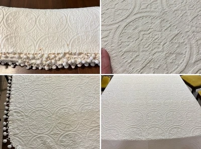 复古床罩棉质星星奖章 Poms 象牙色 104 英寸 x 90 英寸刀具床罩? 她脱了! — 第 1/4 张图片