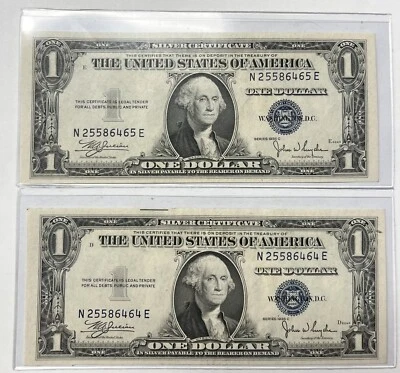 1935 C - $1 Silver Certificate - 2 Sets Of Consecutive Notes - Image 1 of 4
