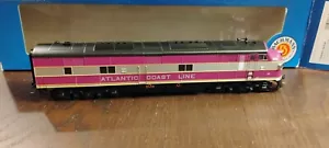 DCC! Bachmann Diesel Locomotive E7 Atlantic Coast Line Red Mars Strobe - Picture 1 of 9