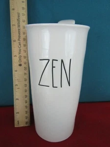 RAE DUNN Zen Keramik Reise Kaffeebecher Tasse mit Deckel Artisan Collection - Bild 1 von 4