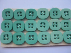 15mm Small Sweet Square Matte Mint Green Grooved Vintage Sewing Buttons Set 18 - Picture 1 of 6