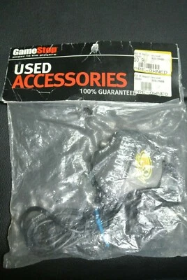 Mad Catz Universal Auto RF Adapter For xBox, Playstation, N64, Gamecube - Image 1 of 3