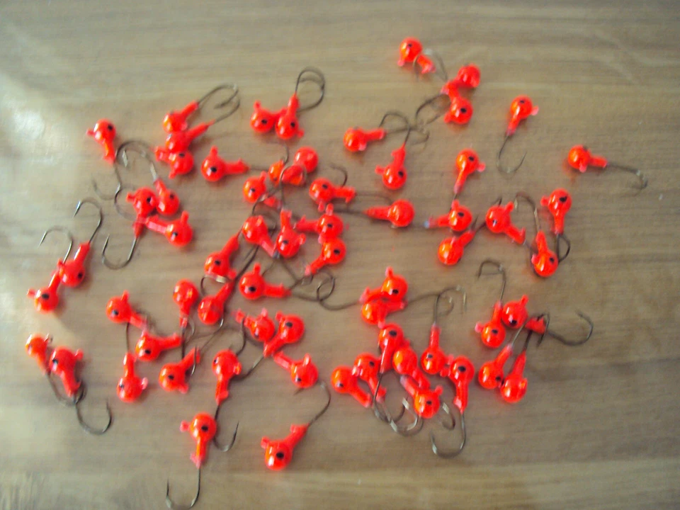 63 Jigköpfe Jigs Jighaken Angelhaken Haken rot in 6-7 gr. 3,8 cm lang - Bild 1 von 4