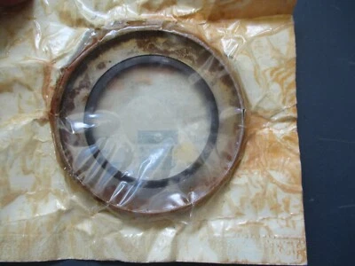 Sello de aceite para cojinete de rueda delantera MoPar - NOS - '48-'68 Dodge Truck - P/N 919250 Foto 1 de 4