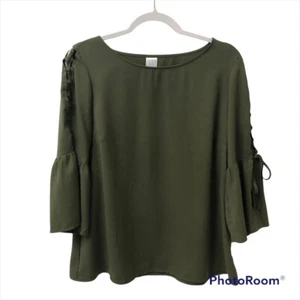 Time & Tru Green Ladies Blouse Lattice Bell Sleeves Size 8-10 Medium - Picture 1 of 14