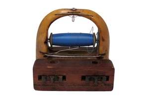 Miniature Weaving Loom Wooden Metal - Picture 1 of 5