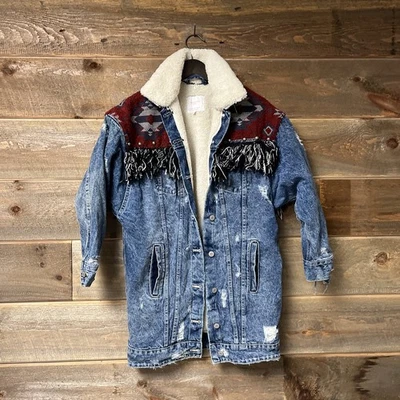 Zara trafaluc джинсовой ткани Western Куртка Пальто ацтеков шерпа с подкладкой бахрома Tribal маленький - Изображение 1 из 4