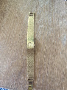 Sekonda 17 jewels USSR MOV T ladies Slim Wrist Vintage Gold Oval Watch - Picture 1 of 5