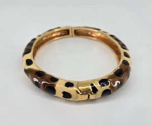 KJL Kenneth Jay Lane Leopard Print Enamel Animal Gold Tone Bangle Bracelet 2006 - Picture 1 of 5