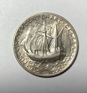 1920 Pilgrim Commemorative Half Dollar. AU+ Details Cleaned - Picture 1 of 2