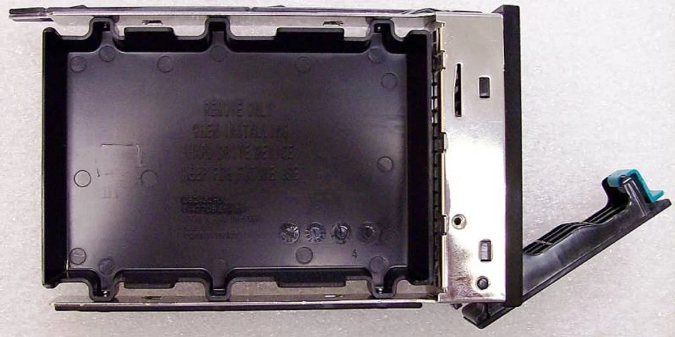 Intel AXXHDDCR07 C82432-001 Hotswap Drive Carrier  New Pull - Image 1 of 1