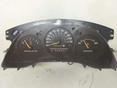 97 98 99 Chevrolet Lumina Cuadro de instrumentos para automóvil Velocímetro Speedo 143 k Foto 1 de 3