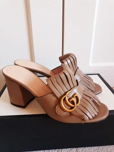 Gucci GG Marmont Clay Beige Fransen Open Toe Pantolette Sandalen EU 38,5 UK 5,5 US 8,5 - Bild 1 von 15